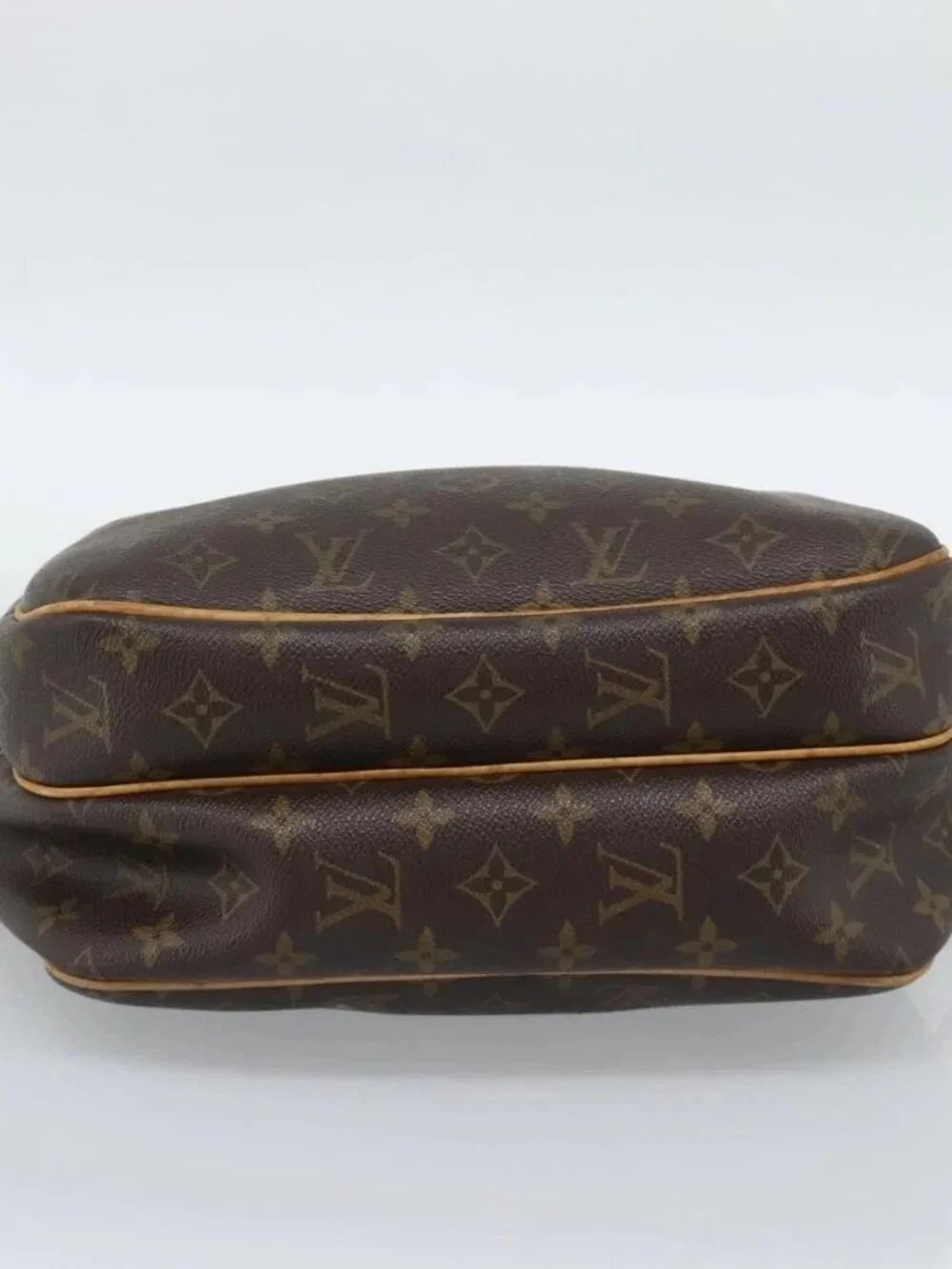 LOUIS VUITTON Monogram Reporter PM Shoulder Bag M45254 LV Auth BA13482